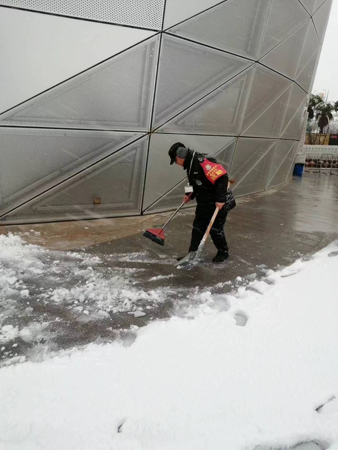 长沙市威龙保安服务有限公司,威龙保安服务,长沙保安公司,湖南保安服务,银行保安,安保公司,明星安保